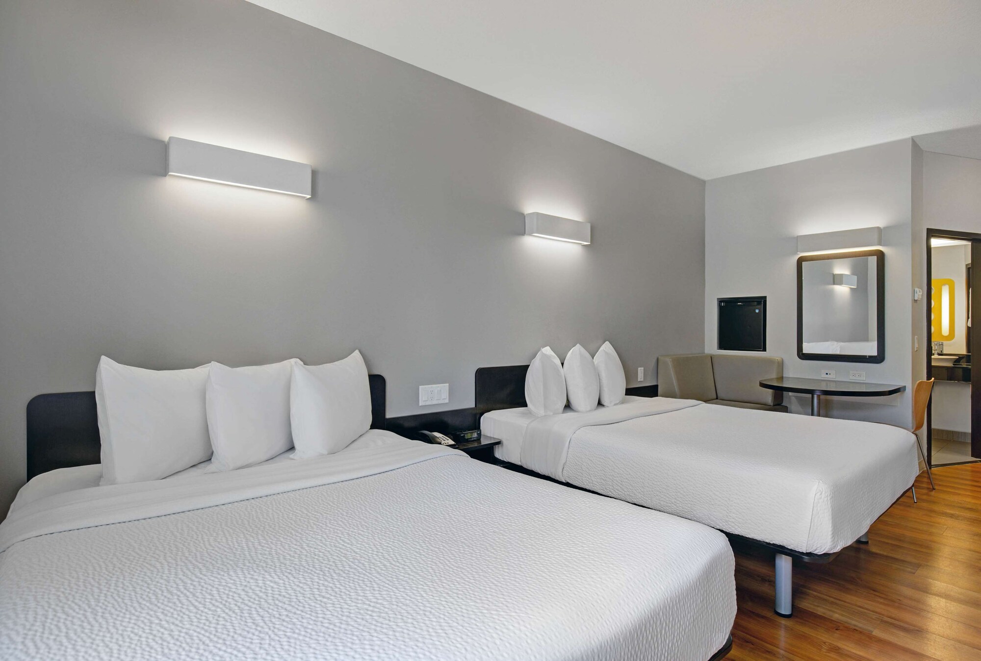2 Star Hotels