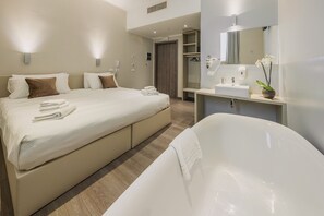 Internet, bed sheets, alarm clocks - Allegroitalia Espresso Linate (Segrate)