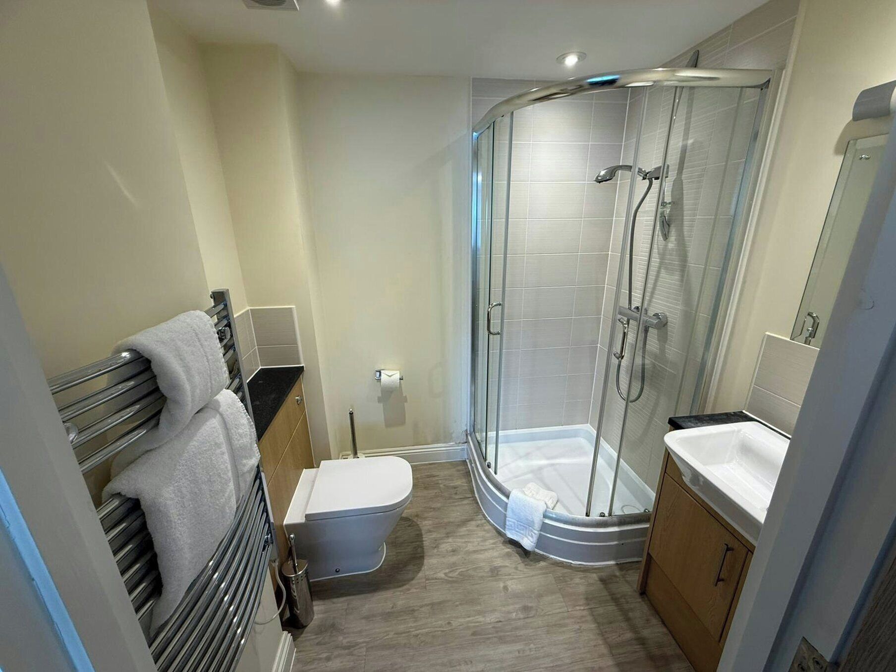Bathroom shower