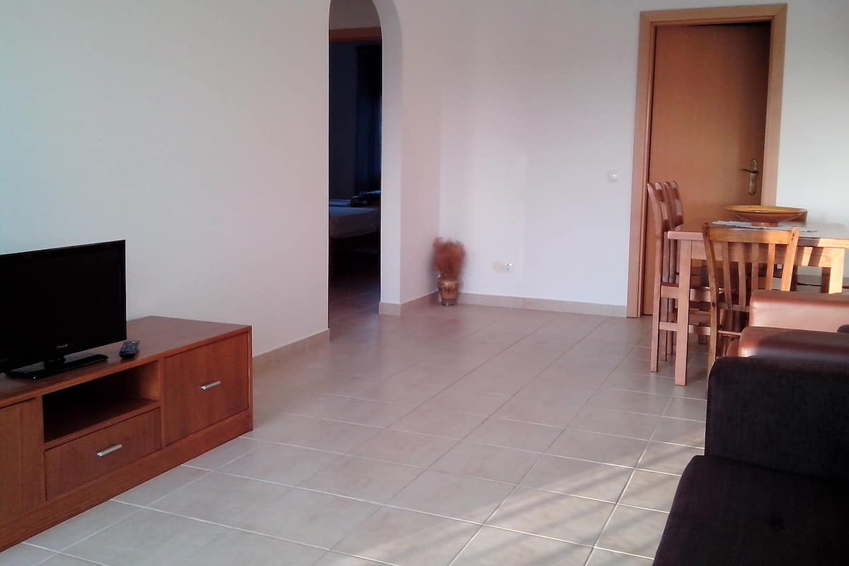 Apartment, 2 Bedrooms | Living room | TV