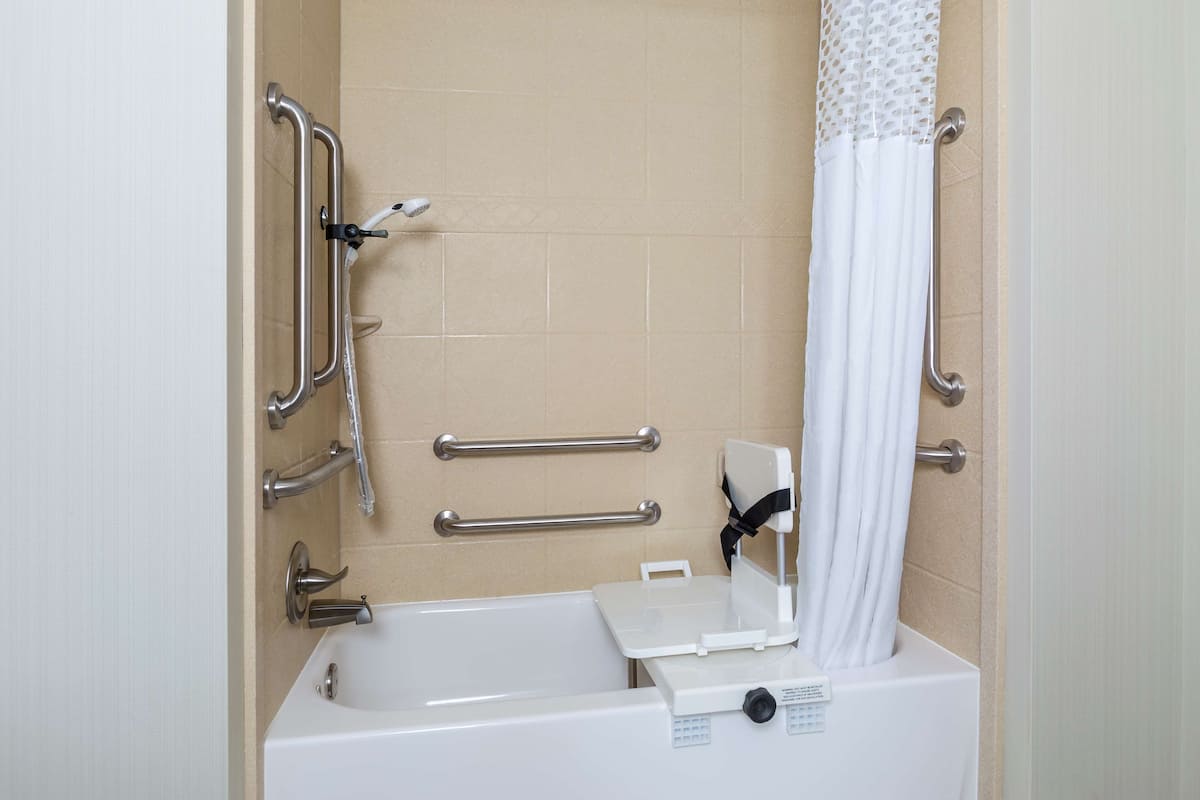 Shower, free toiletries, hair dryer, towels