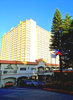 Front of property - Tagaytay Country Hotel (Tagaytay)