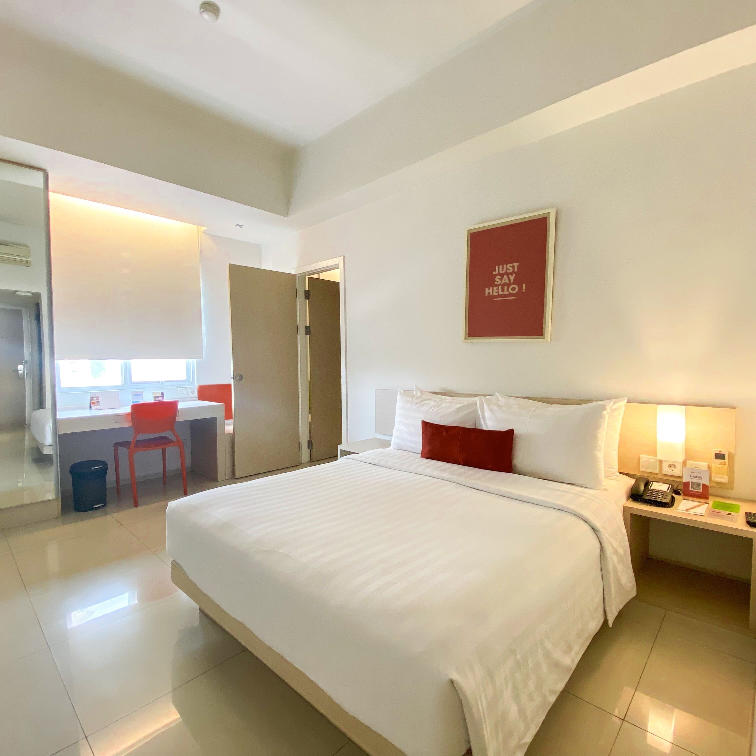 suite | 1 bedroom, in-room safe, desk, free wifi