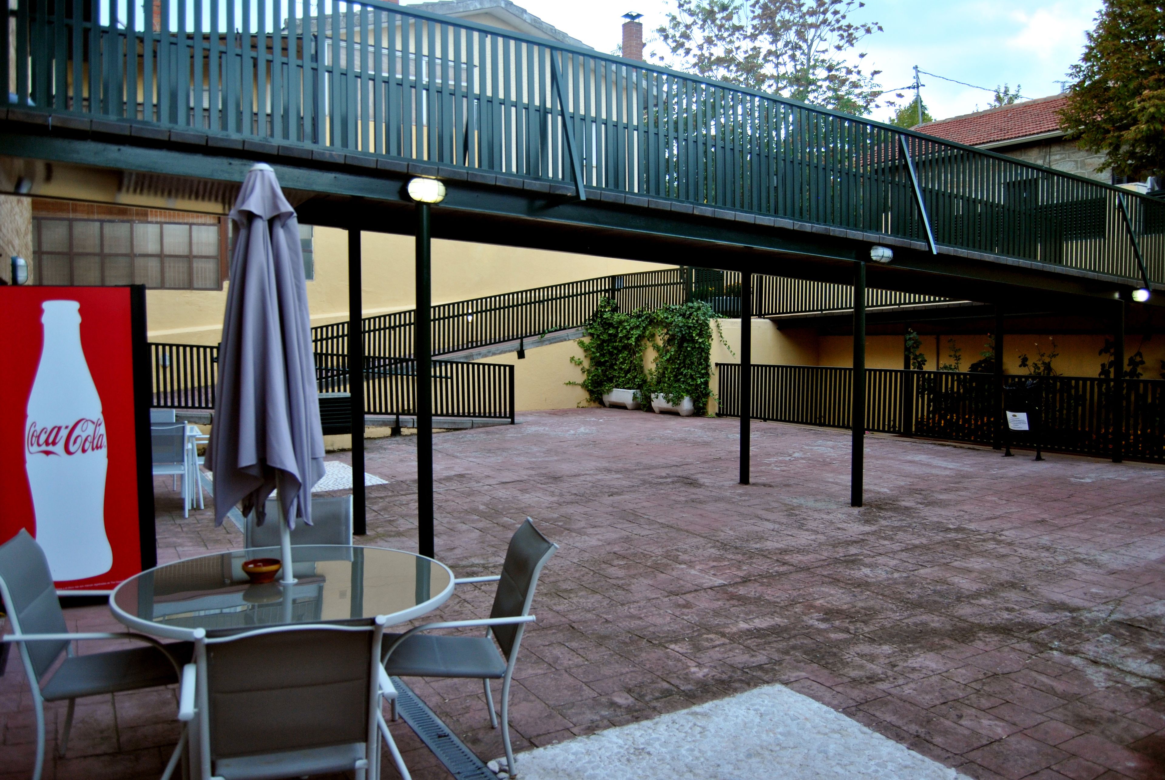 Deluxe-Studio, 1 Schlafzimmer, Terrasse, Blick auf den Innenhof | Blick auf den Innenhof