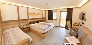 Junior Room | In-room safe, desk, laptop workspace, soundproofing - Wellness Hotel Dolomia (Soraga)