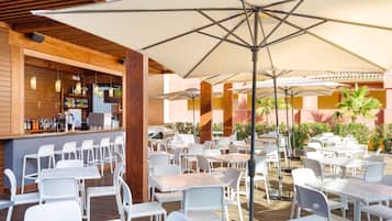 Poolbar
