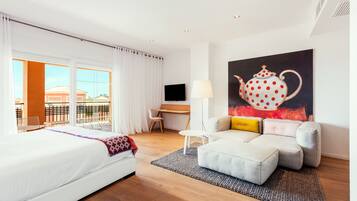 In-room safe, individually decorated, desk, laptop workspace