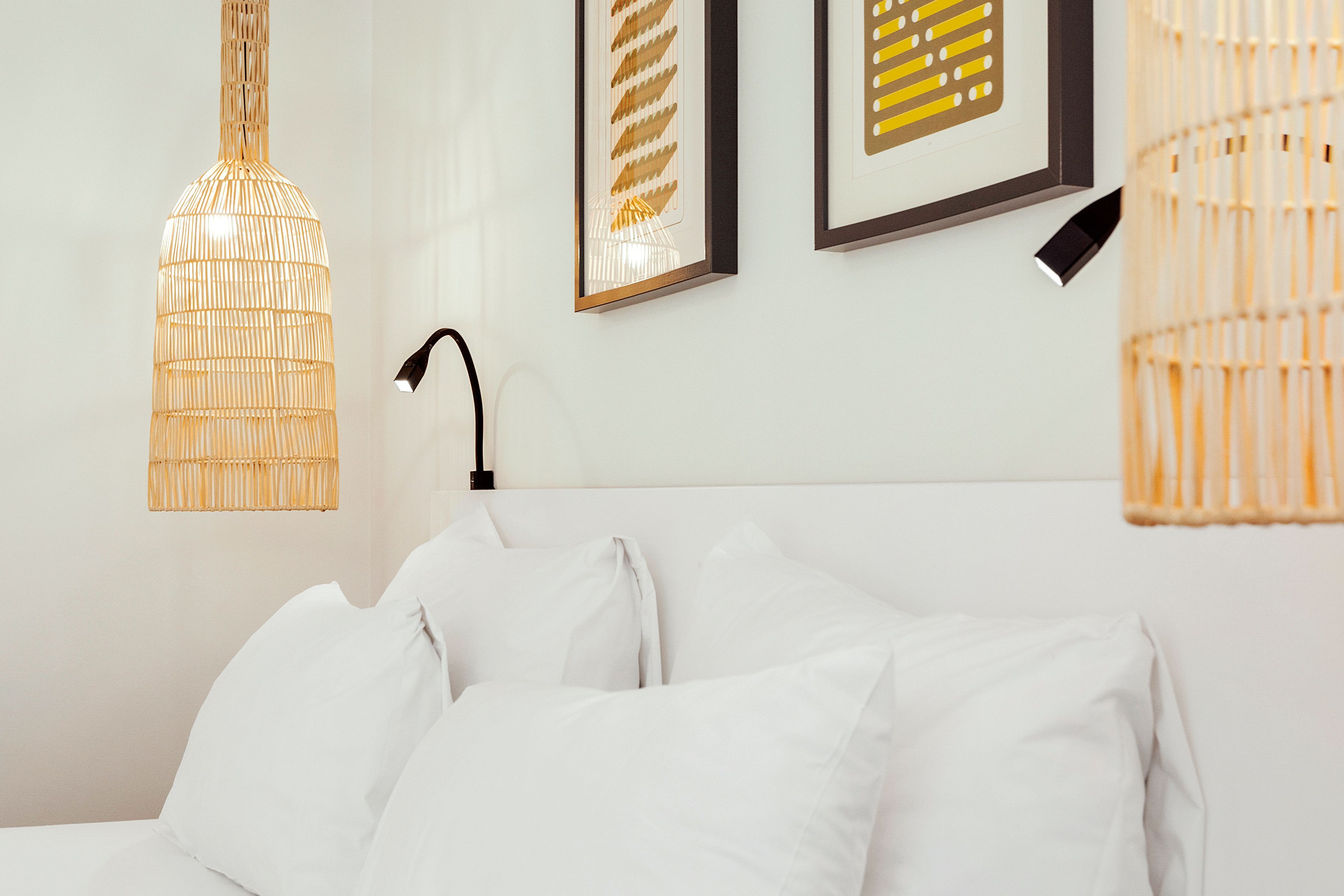 in-room safe, individually decorated, desk, laptop workspace