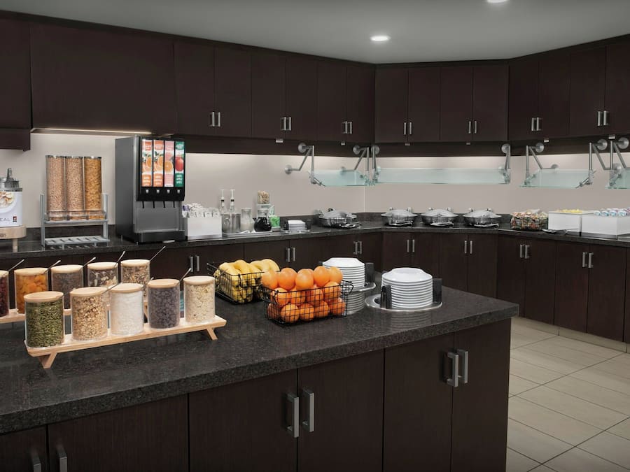 Colazione a buffet inclusa, servita tutte le mattine