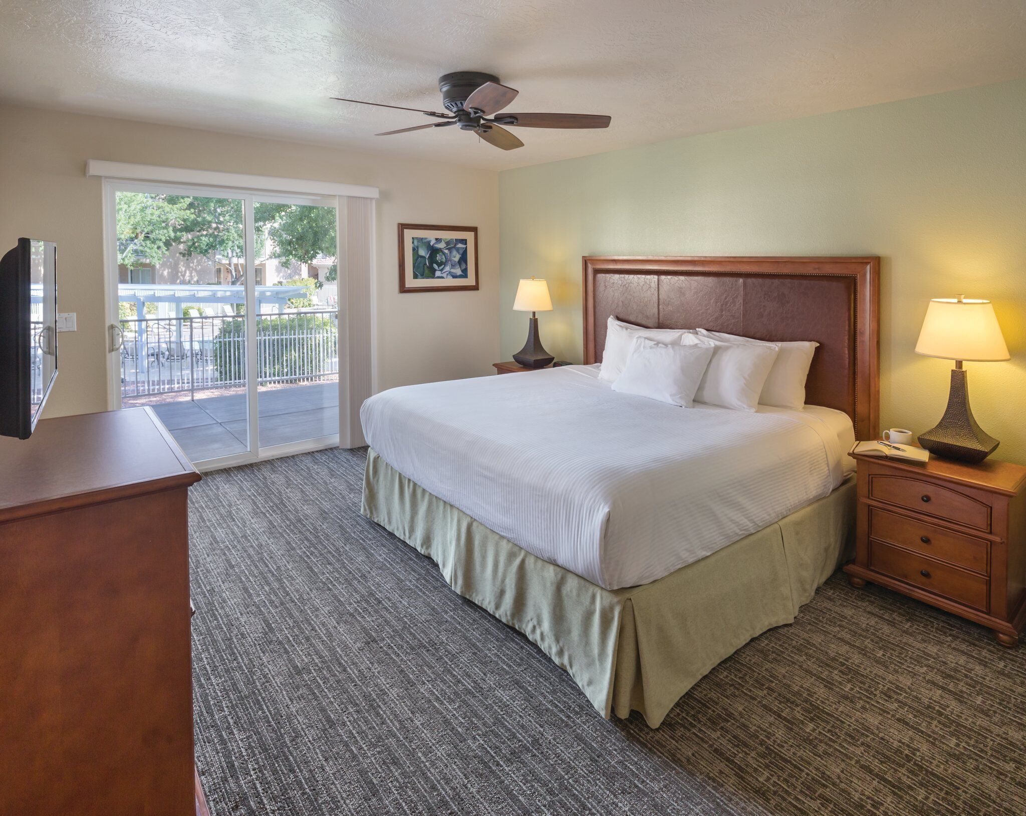 1 bedroom, iron/ironing board, WiFi, alarm clocks