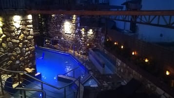 Sauna, aguas termales, tratamientos corporales y hidroterapia