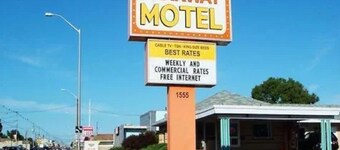 Parkway Motel