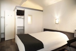 Premium bedding, desk, iron/ironing board, free WiFi - Hotel Aerel Toulouse-Blagnac (Blagnac)