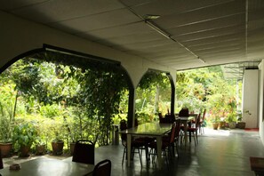 Dining - Twin Pines (Tanah Rata)