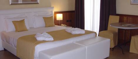 Kahden hengen superior-huone (yksi tai kaksi sänkyä)