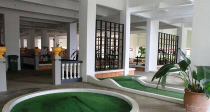 Coastal Park Apartments