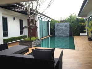 The Lake House Villa A4 | Private pool