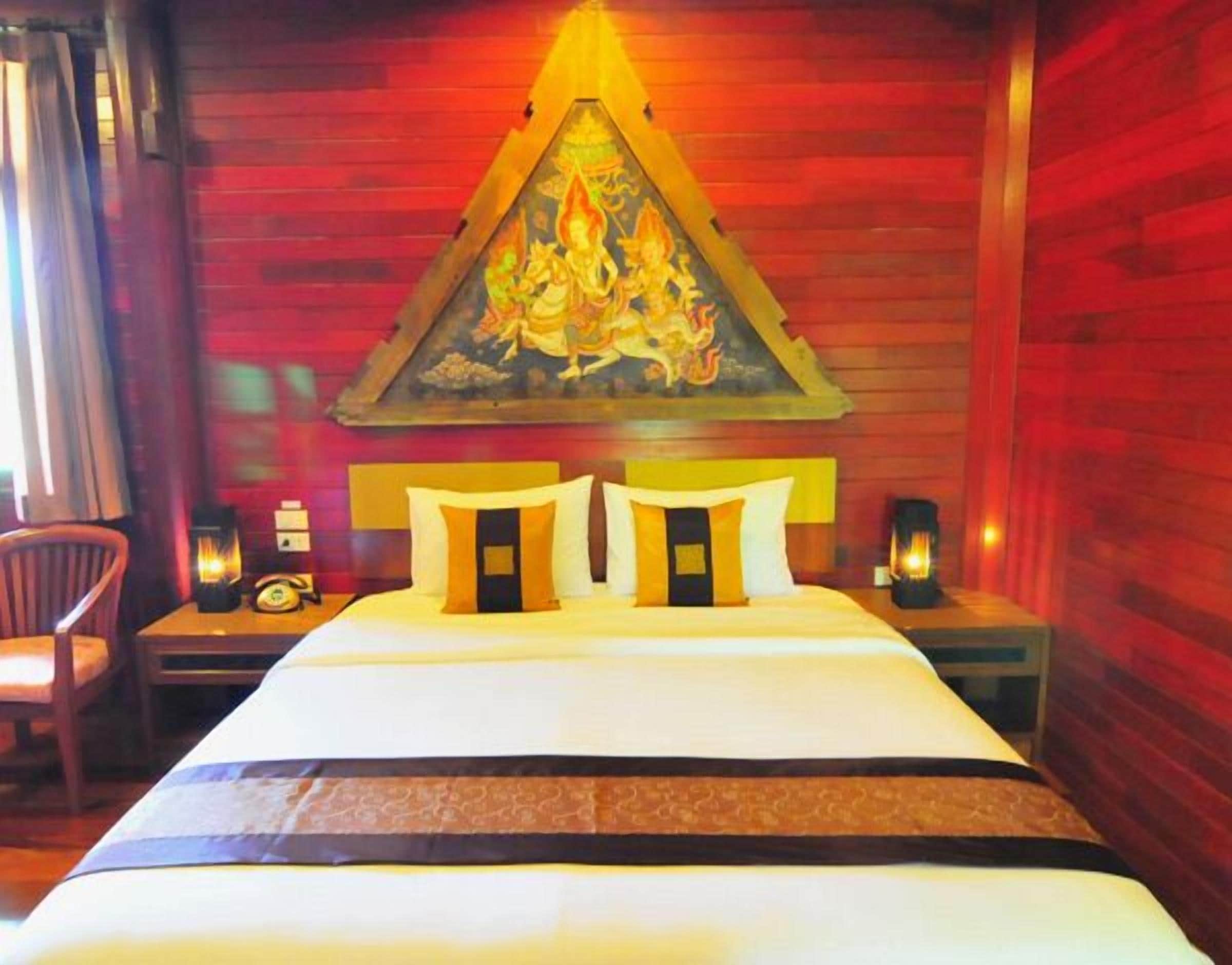 villa | minibar, in-room safe, desk, blackout curtains