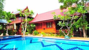 Pool Side Villa | Pool | Outdoor pool, pool umbrellas, pool loungers