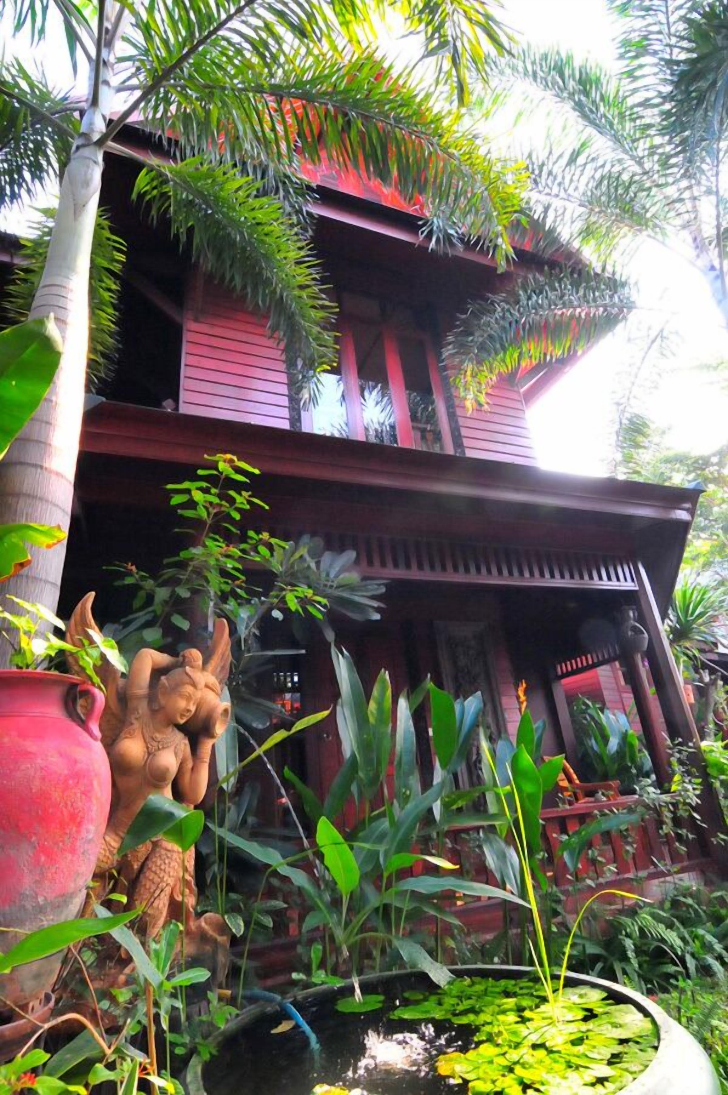 villa | minibar, in-room safe, desk, blackout curtains