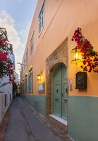 Entrada de la propiedad