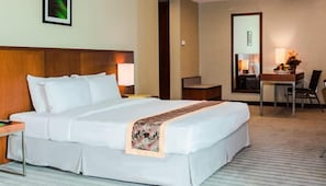 Junior Suite | Minibar, in-room safe, blackout curtains, rollaway beds - RH Hotel (Sibu)