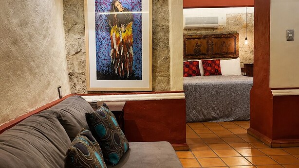 Comfort Studio | Living area | Flat-screen TV, Netflix, streaming services - Hotel Casa del Sótano (Oaxaca)
