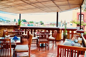 Daily English breakfast for a fee - Hotel Casa del Sótano (Oaxaca)