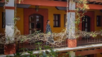 Lorong