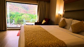 In-room safe, desk, iron/ironing board, rollaway beds