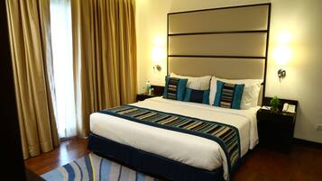 Minibar, in-room safe, soundproofing, iron/ironing board