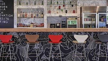 Bar (en la propiedad)