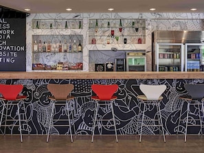 Bar (on property) - ibis Londrina Shopping (Londrina)