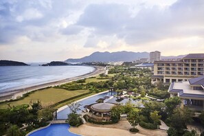 Beach/ocean view - The Westin Zhujiajian Resort, Zhoushan (Zhoushan)
