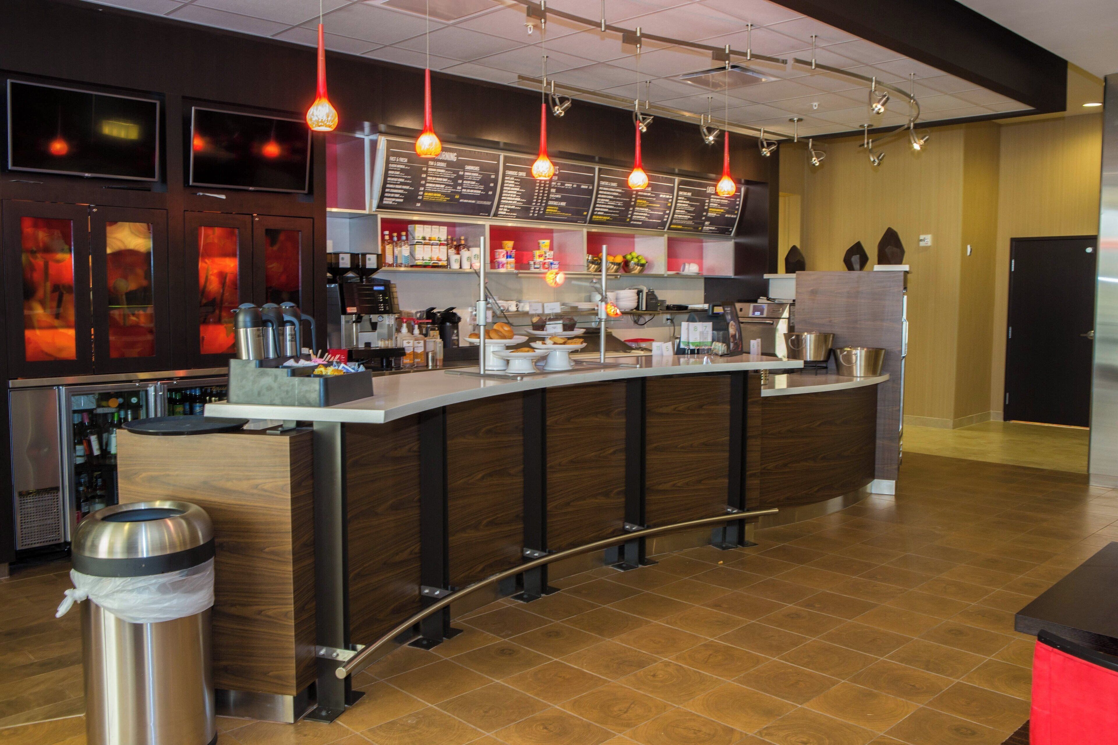 breakfast and dinner served, american cuisine