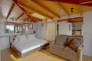 Suite, 2 chambres, vue océan (1 King and 1 Queen Bed)