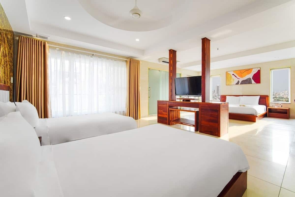 Camera familiare | 1 camera, minibar, una cassaforte in camera, una scrivania