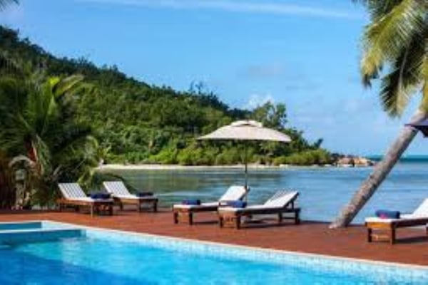 Sundeck