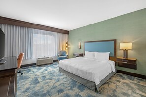 Room, 1 King Bed, Accessible | Blackout drapes, iron/ironing board, free WiFi, bed sheets