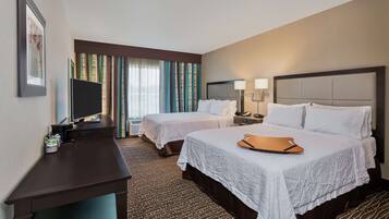 Room, 2 Queen Beds, Refrigerator & Microwave