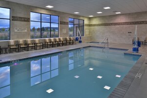 Una piscina techada