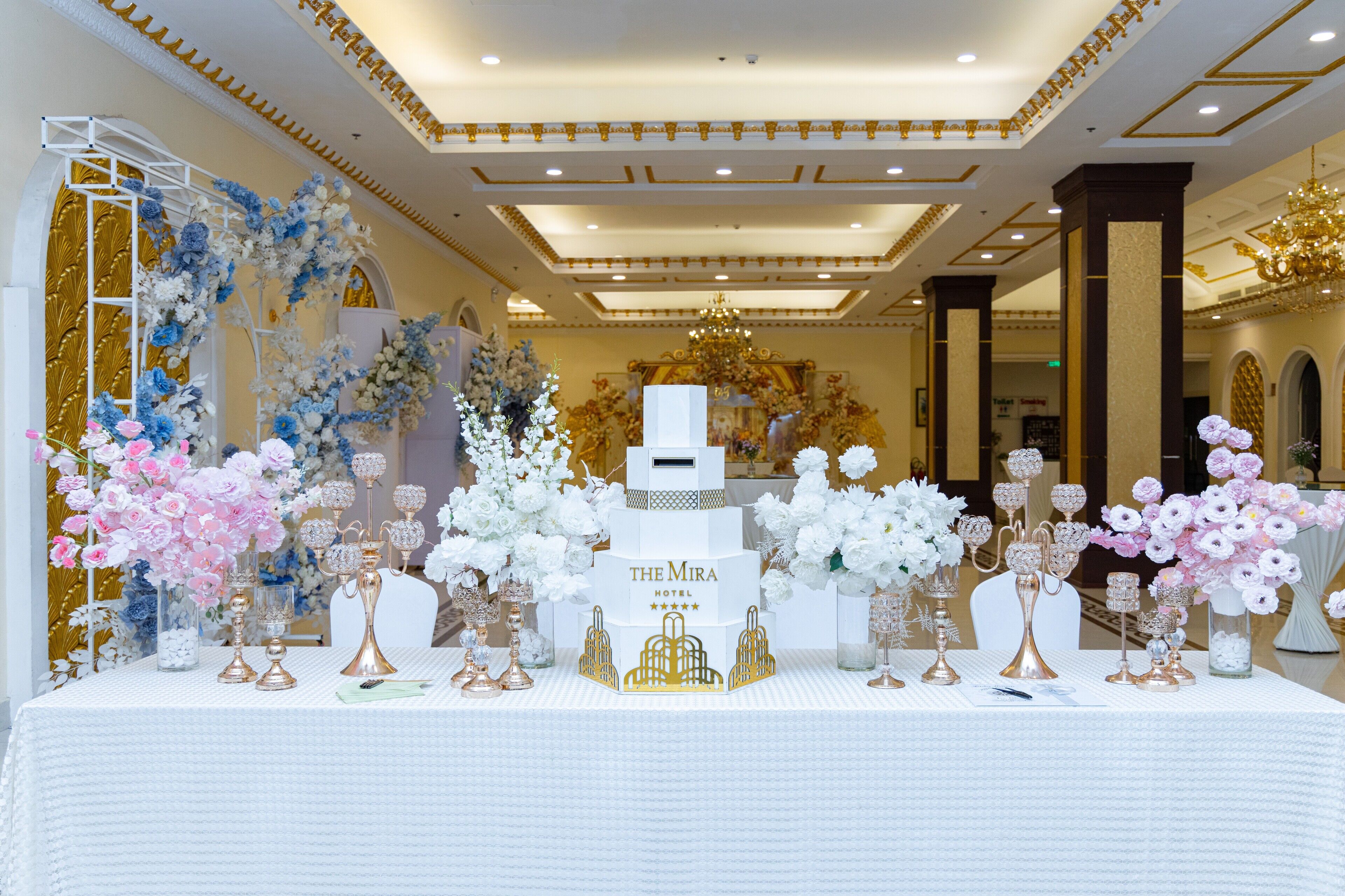 breakfast, lunch, dinner served; asian cuisine