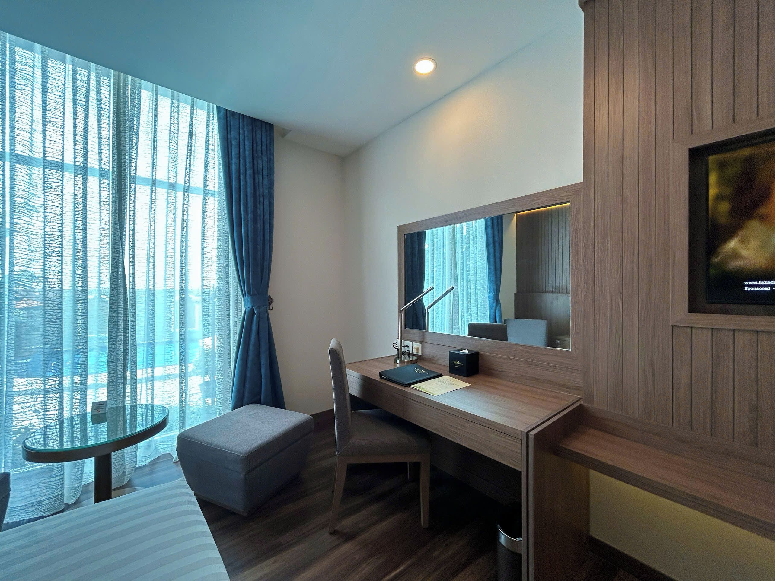superior twin room | 1 bedroom, minibar, in-room safe, desk