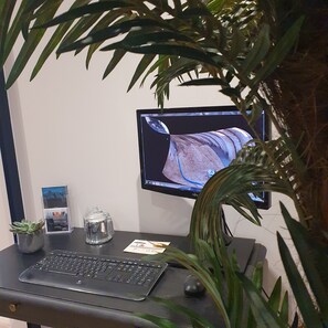 Business centre - Logis Hotel La Closerie (La Baule-Escoublac)