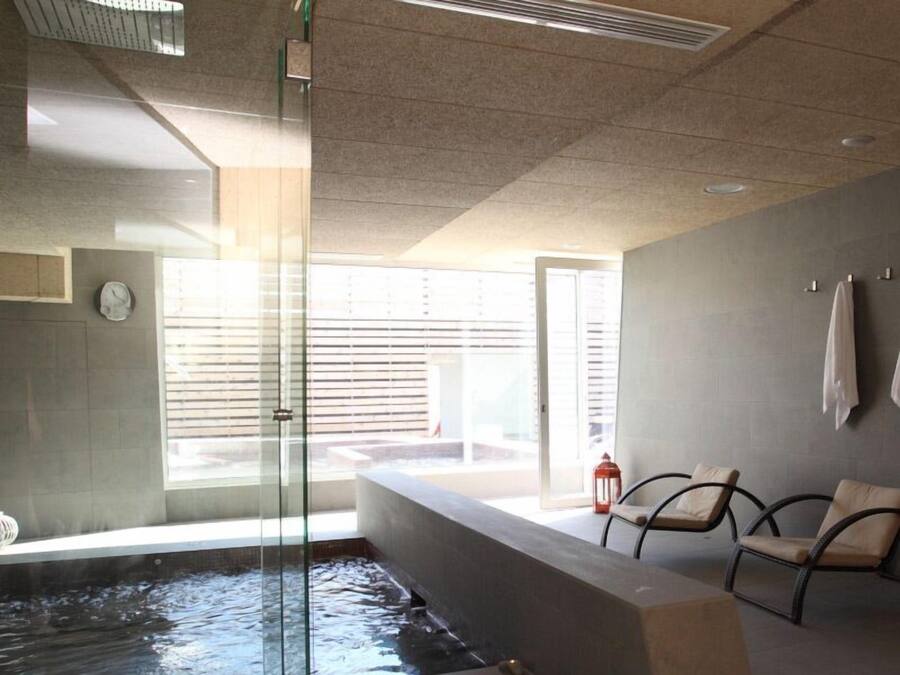 Spa reception