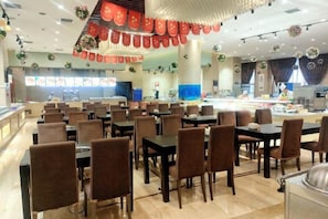Dining - Mengguzhen Hotel (Fuxin)