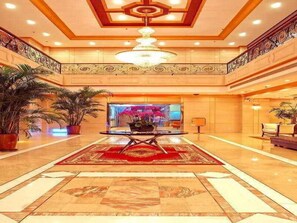 Lobby - Ji Hotel (Shanghai)