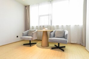 Room - Ji Hotel (Shanghai)