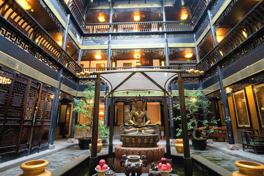 Chengdu Buddhazen Hotel