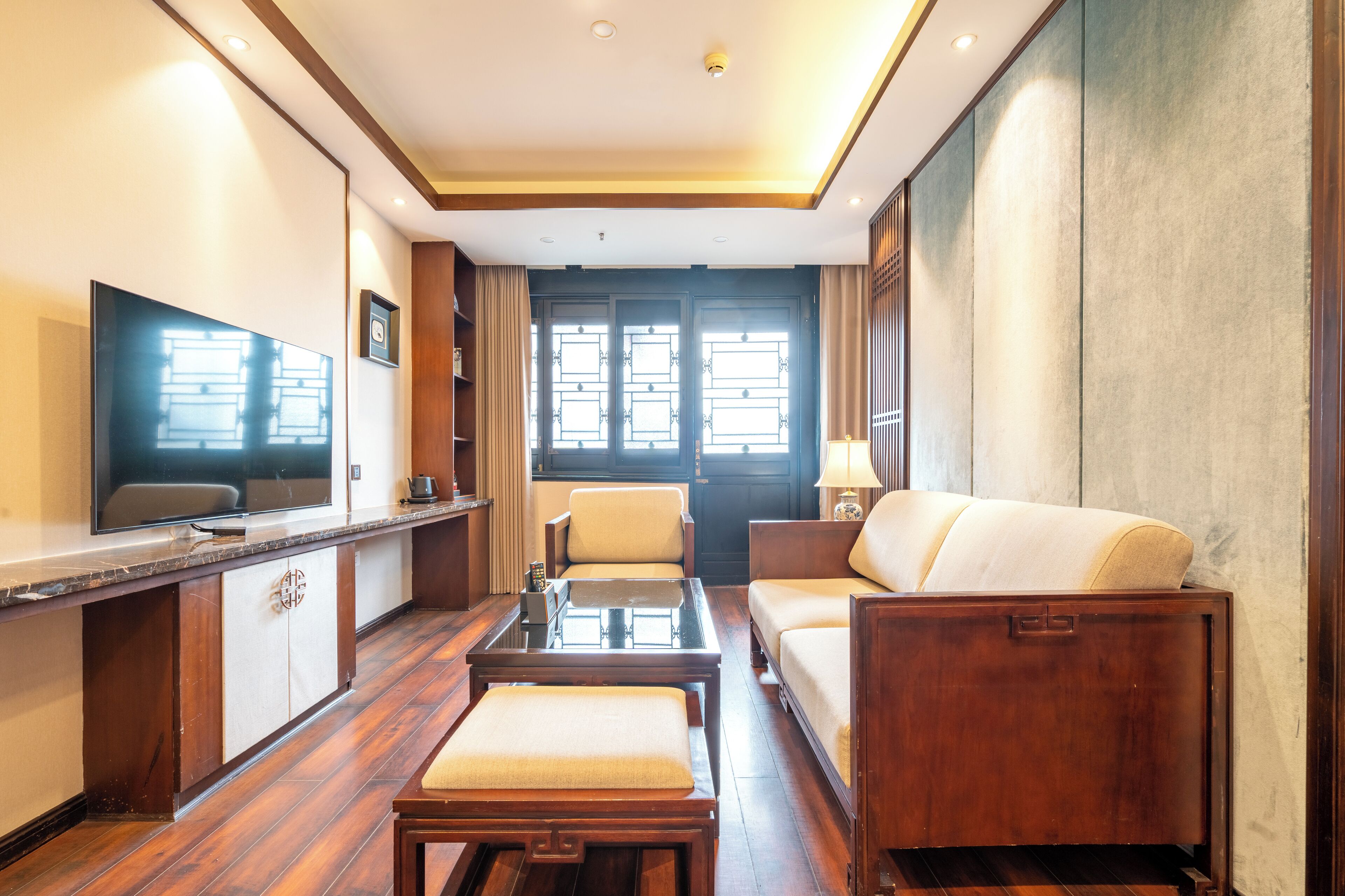 superior suite | 1 bedroom, in-room safe, individually decorated, individually furnished